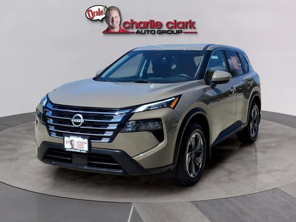 2024 Nissan Rogue SV — photo 1 of 20