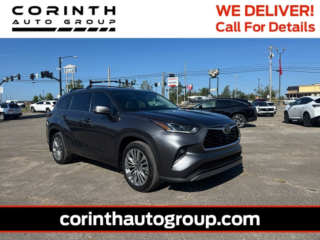 2023 Toyota Highlander Platinum — photo 1 of 28