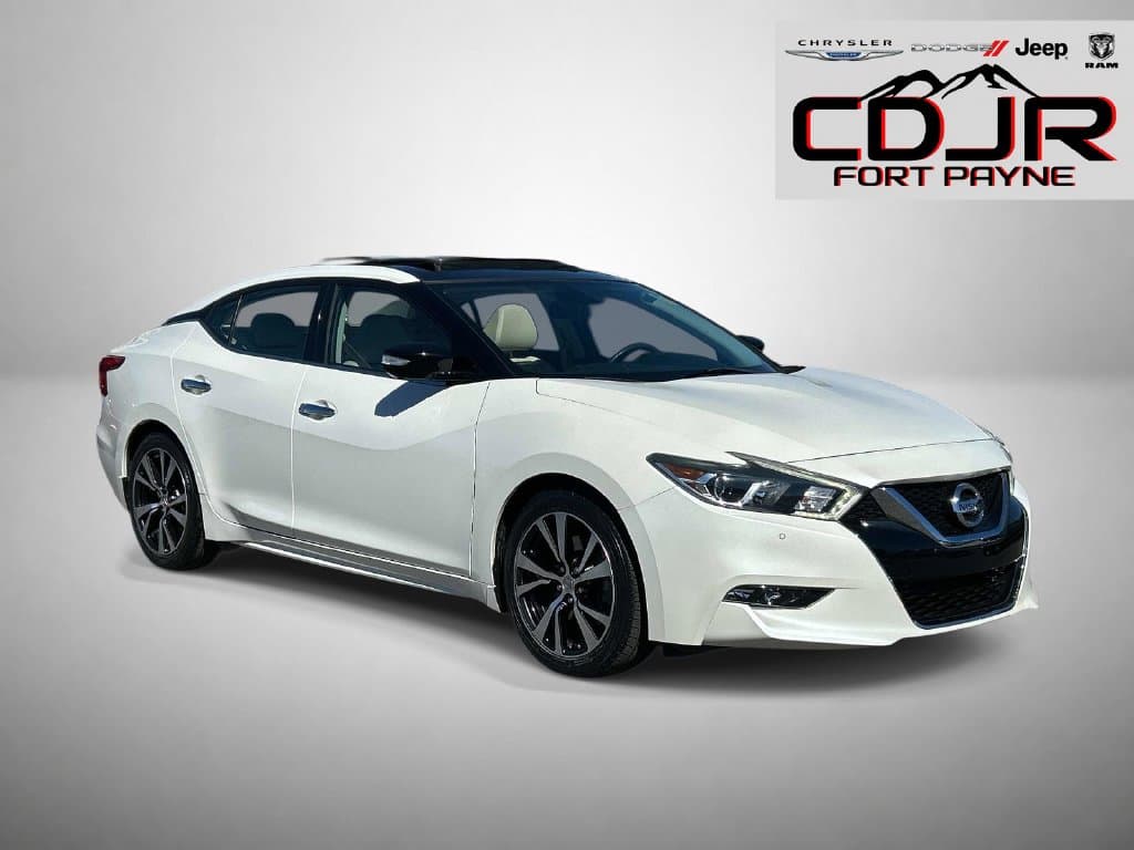 2018 Nissan Maxima Base — photo 1 of 50