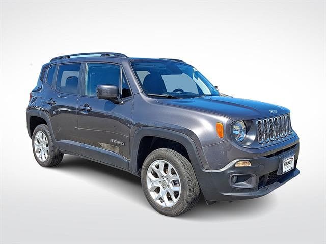 2018 Jeep Renegade Latitude — photo 1 of 35