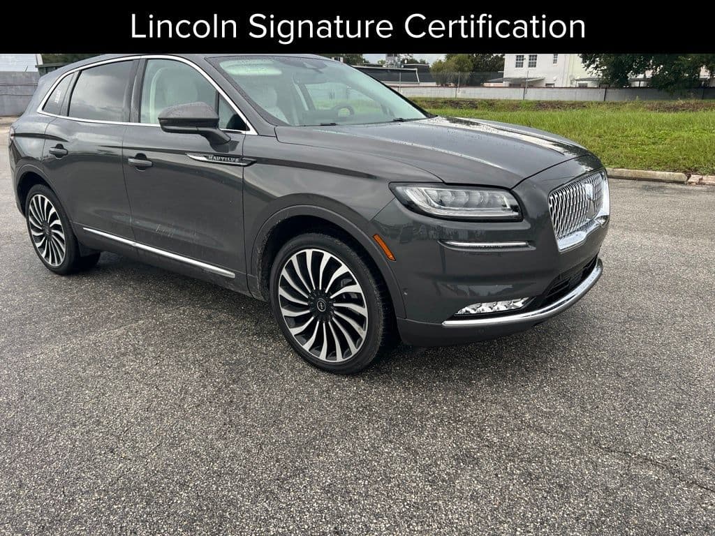 2023 Lincoln Nautilus Black Label — photo 1 of 14