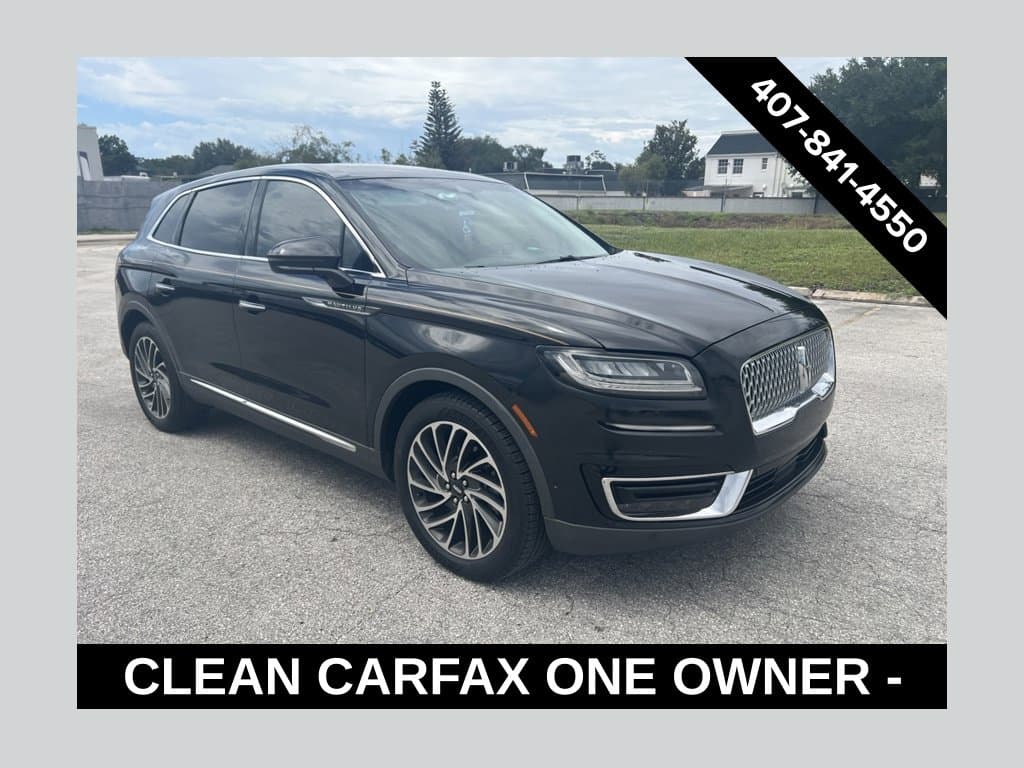 2019 Lincoln Nautilus Reserve — photo 1 of 11