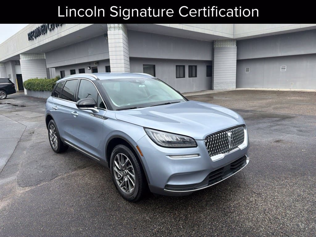 2022 Lincoln Corsair Standard — photo 1 of 10