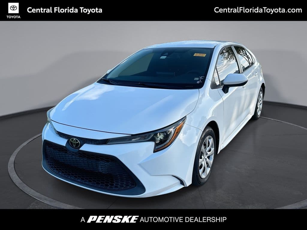 2020 Toyota Corolla LE — photo 1 of 29