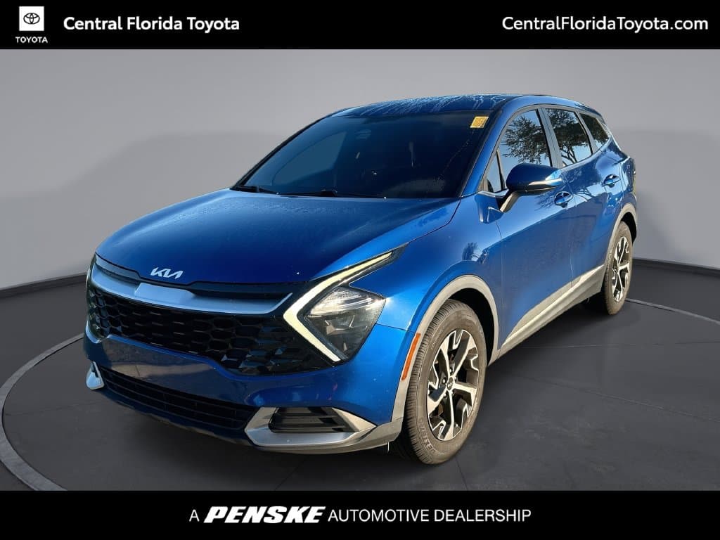 2023 Kia Sportage EX — photo 1 of 36