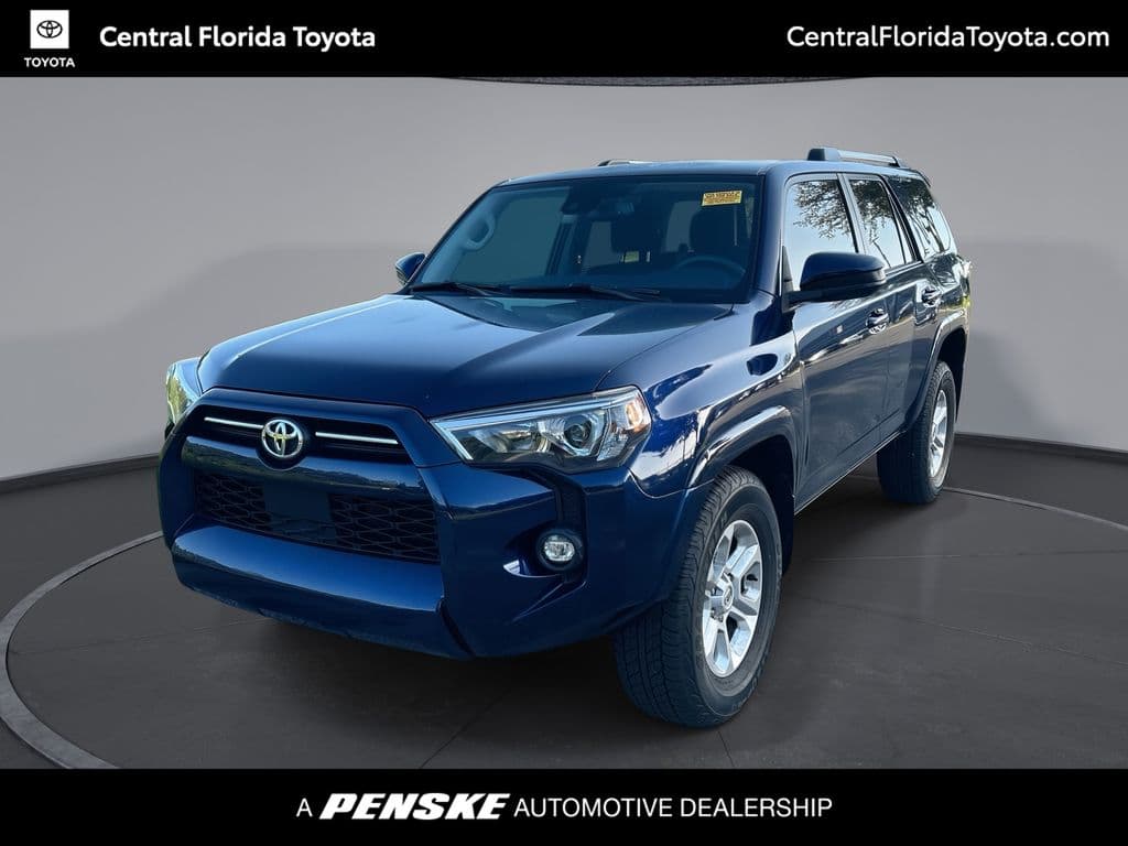 2023 Toyota 4Runner SR5 — photo 1 of 32