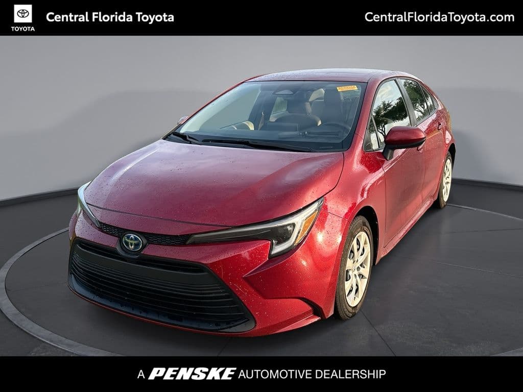 2025 Toyota Corolla Hybrid LE — photo 1 of 32