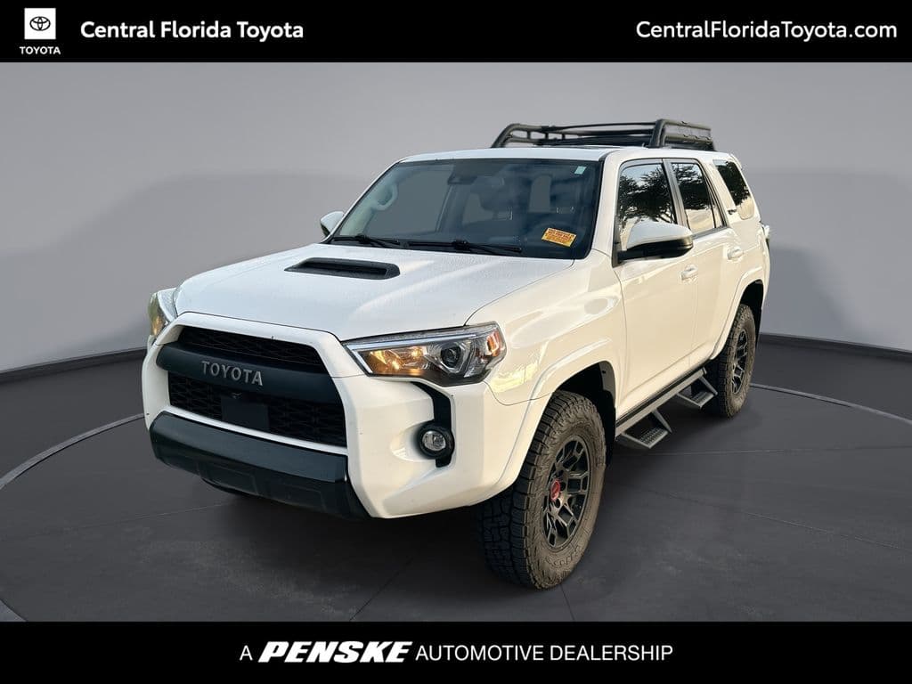 2022 Toyota 4Runner TRD Pro — photo 1 of 36