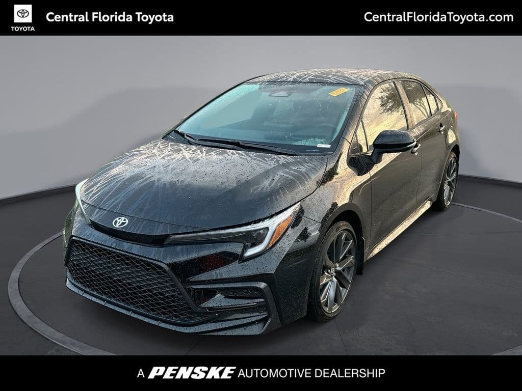 2026 Toyota Corolla SE — photo 1 of 33