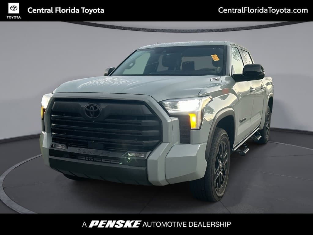 2025 Toyota Tundra 4WD Limited Hybrid — photo 1 of 33