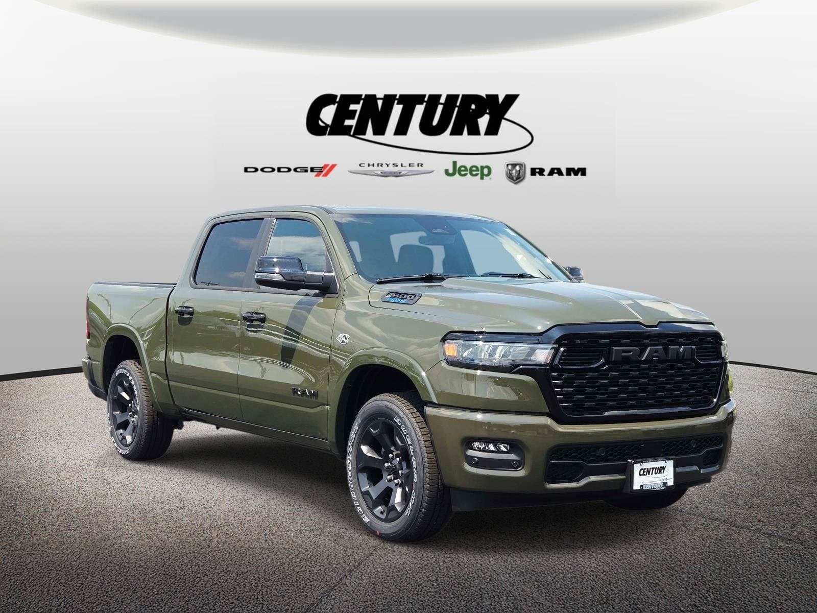 2026 RAM 1500 BIG HORN CREW CAB 4X4 5'7 BOX — photo 1 of 40