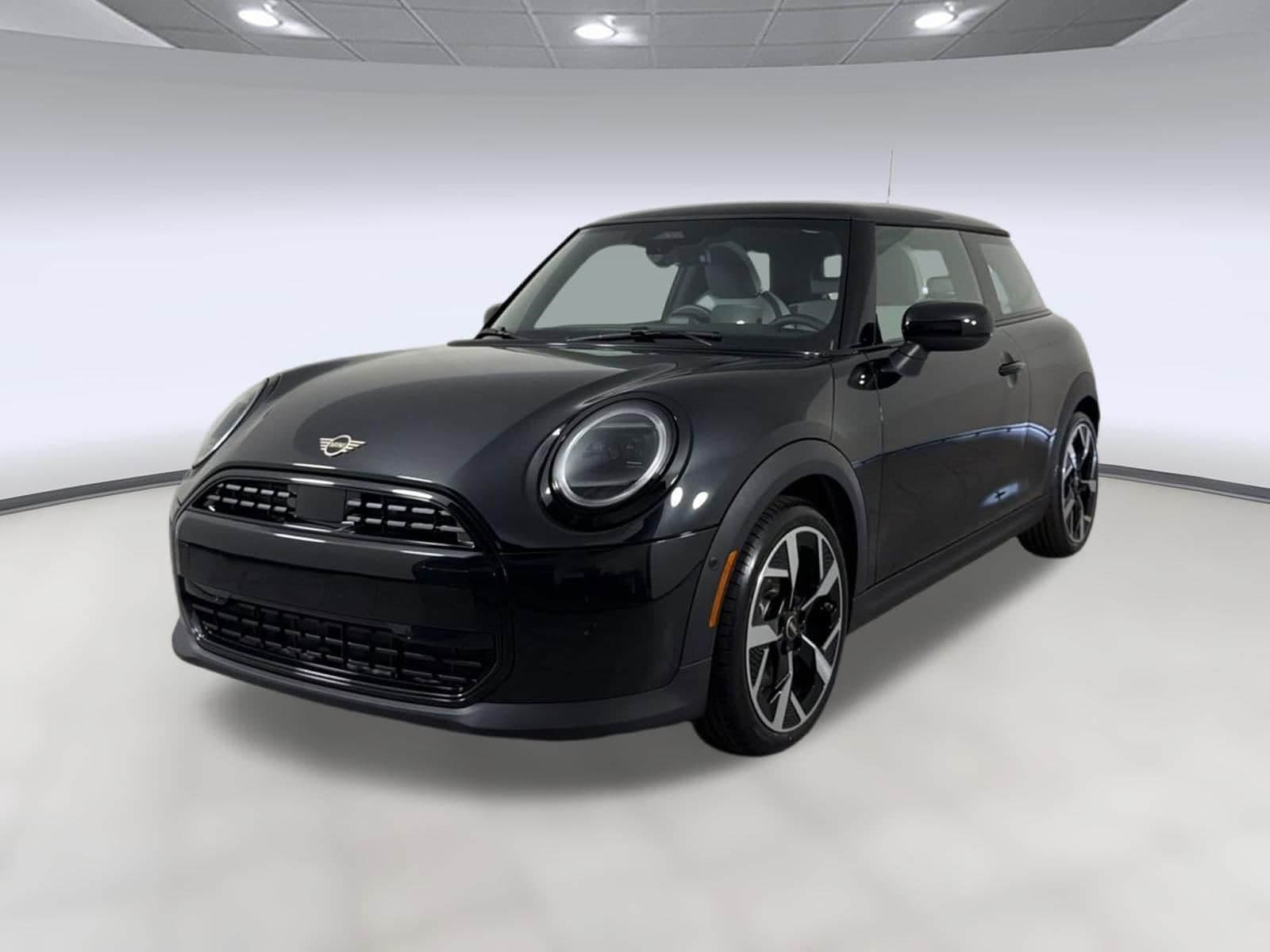 2026 Mini Hardtop 2 Door Base — photo 1 of 36