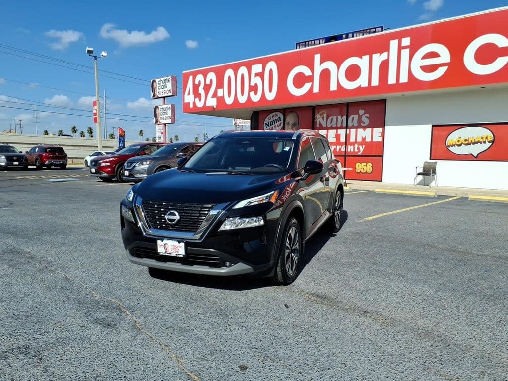 2022 Nissan Rogue SV — photo 1 of 20
