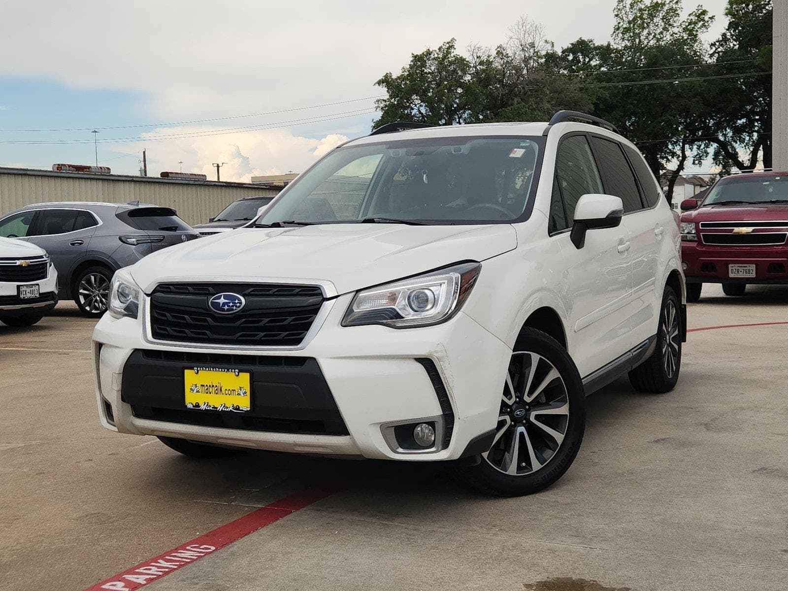 2017 Subaru Forester Touring — photo 1 of 34