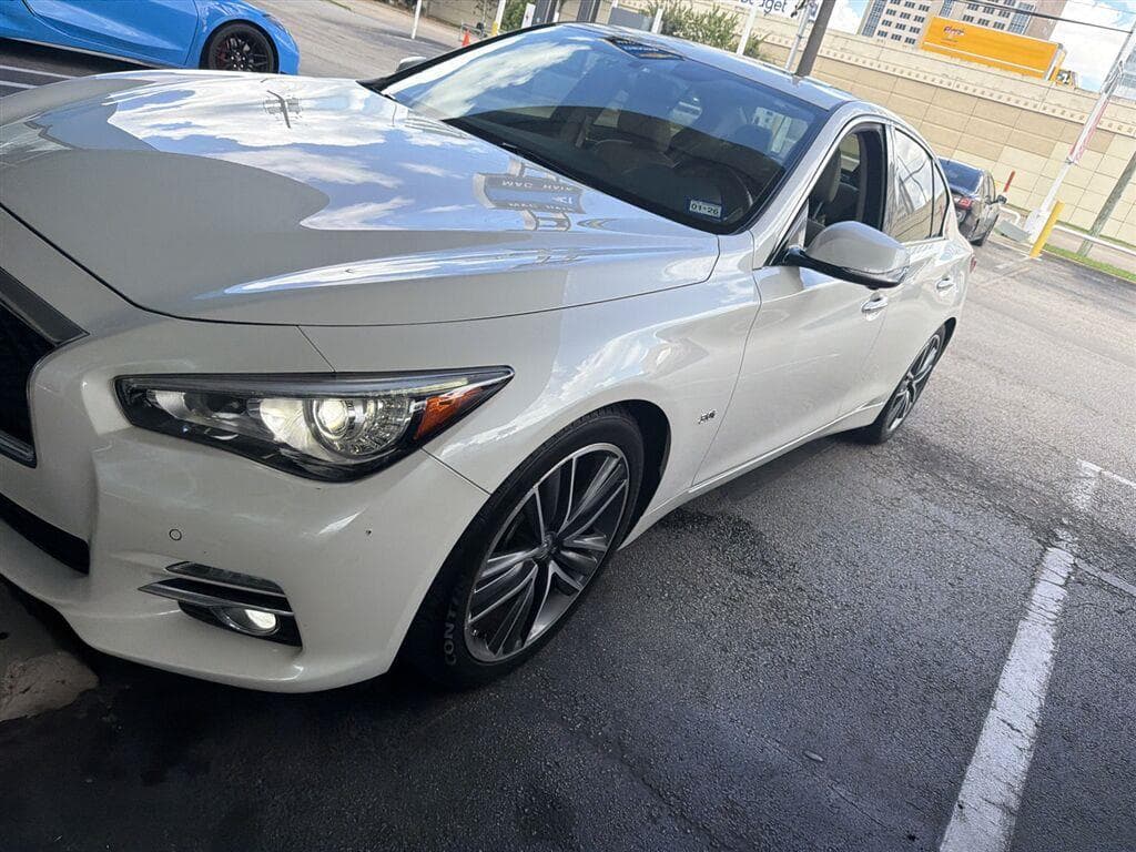 2016 INFINITI Q50 3.0t Premium — photo 1 of 5