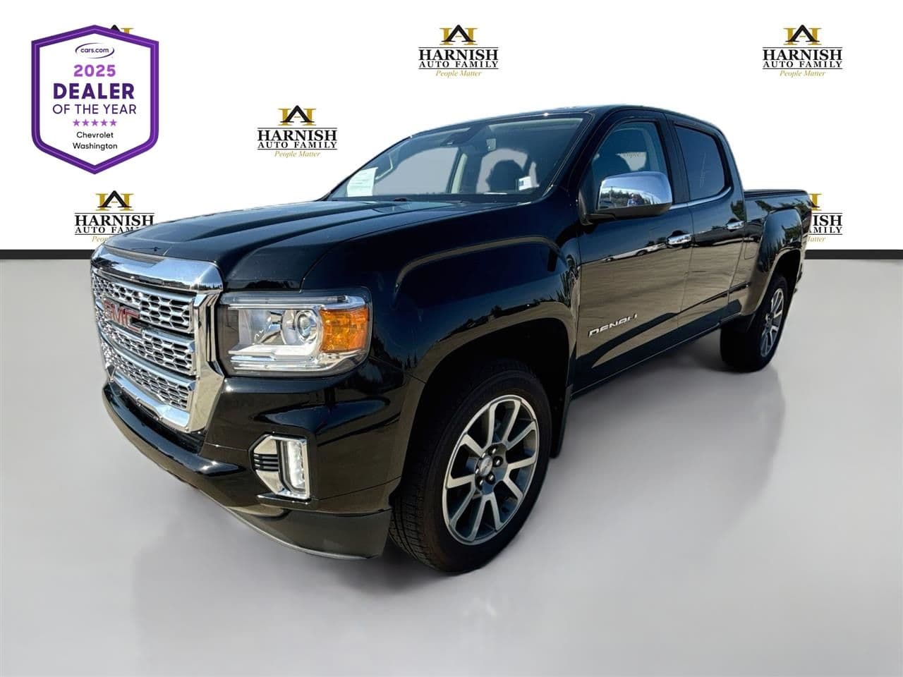 2022 GMC Canyon 4WD Denali — photo 1 of 14