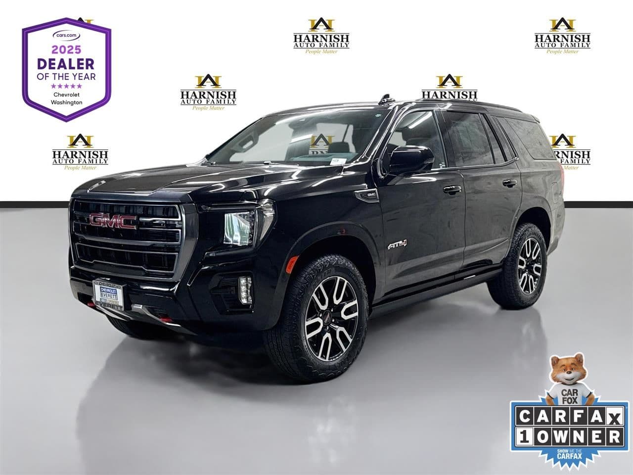 2023 GMC Yukon AT4 — photo 1 of 37
