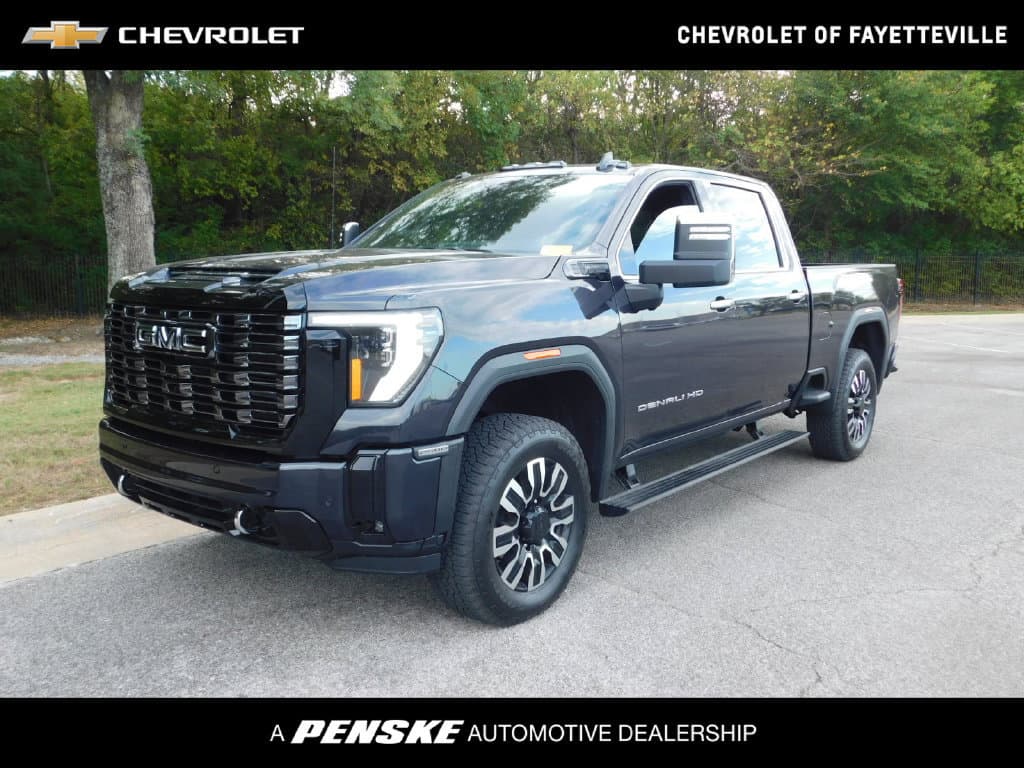 2026 GMC Sierra 2500HD Denali Ultimate — photo 1 of 12