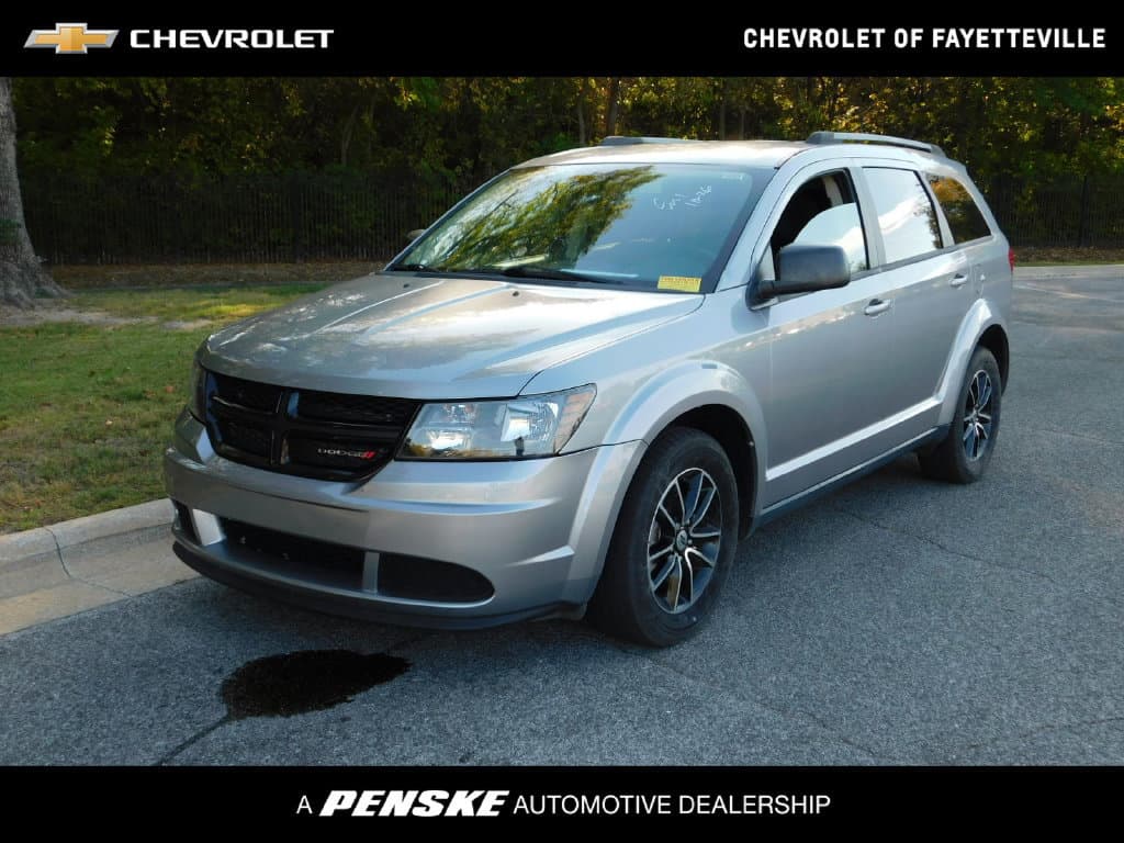 2018 Dodge Journey SE — photo 1 of 10