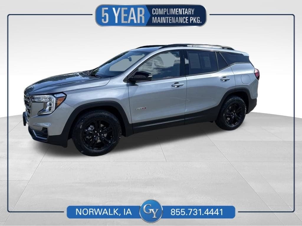 2023 GMC Terrain AT4 — photo 1 of 37