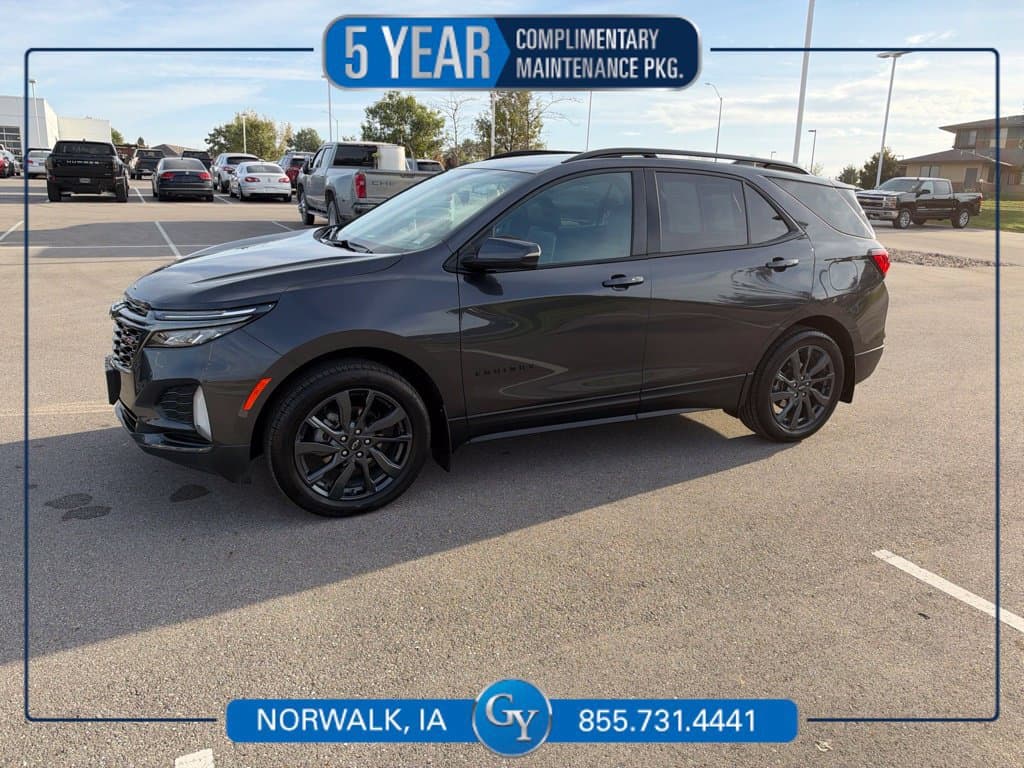 2023 Chevrolet Equinox RS — photo 1 of 38