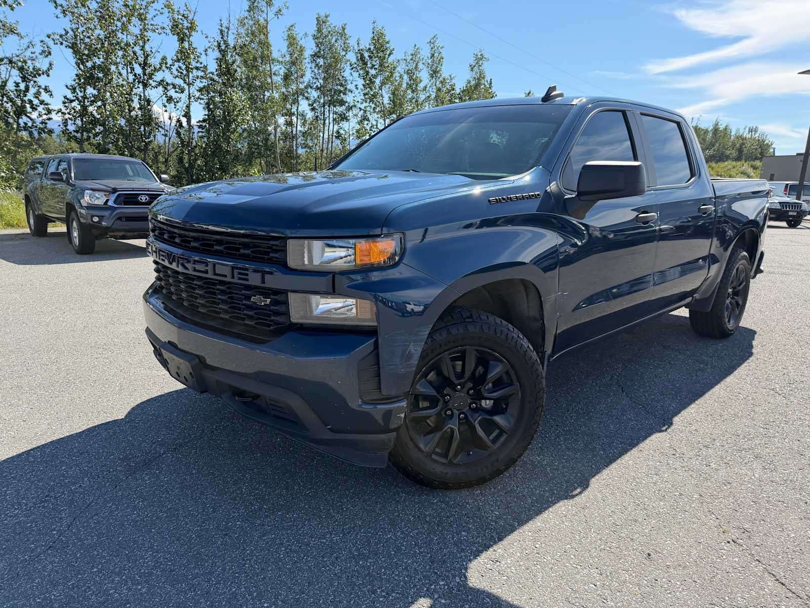 2019 Chevrolet Silverado 1500 Custom — photo 1 of 21