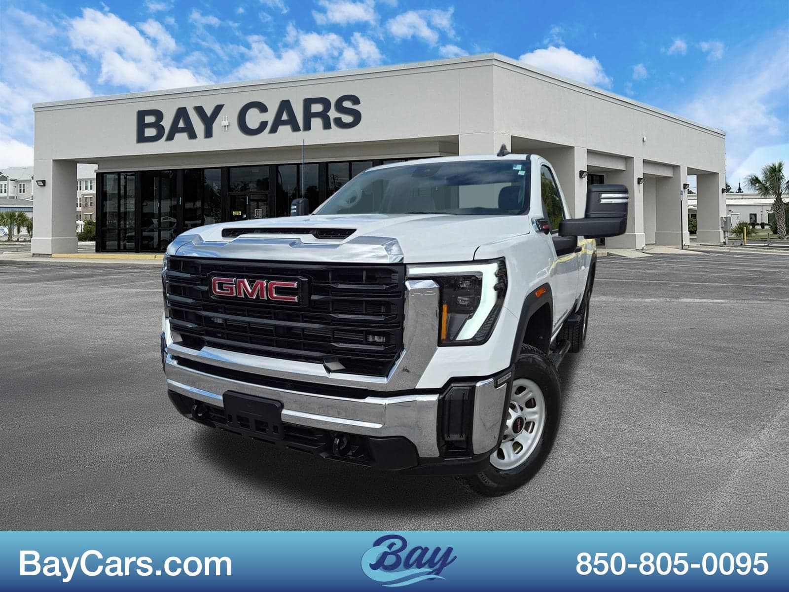 2025 GMC Sierra 3500HD Pro — photo 1 of 17