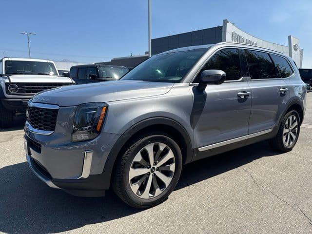 2022 Kia Telluride S Captin Seats / Third Row — photo 1 of 10