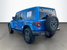 Extra Photo