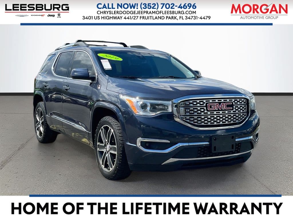 2019 GMC Acadia Denali — photo 1 of 34