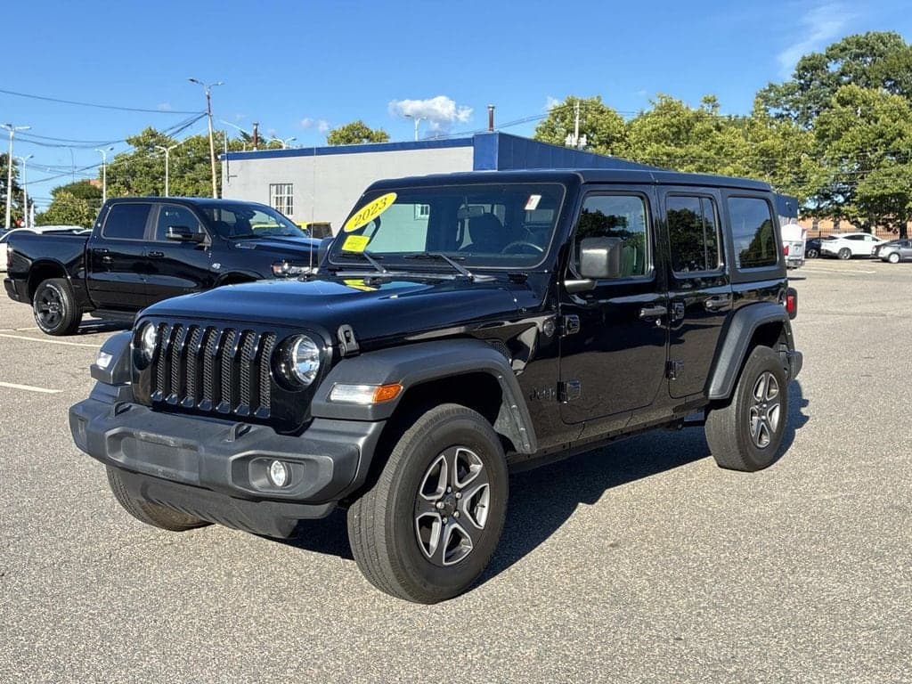 2023 Jeep Wrangler Sport S — photo 1 of 34