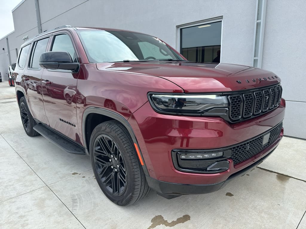 2024 Jeep Wagoneer Series II — photo 1 of 9