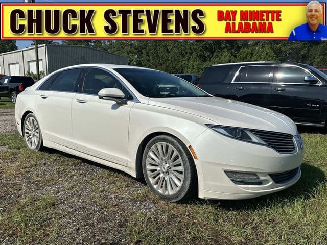 2013 Lincoln MKZ Base — photo 1 of 17