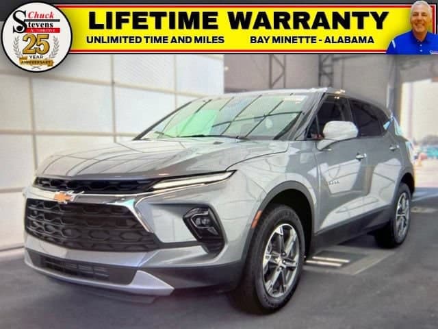2025 Chevrolet Blazer 2LT — photo 1 of 18