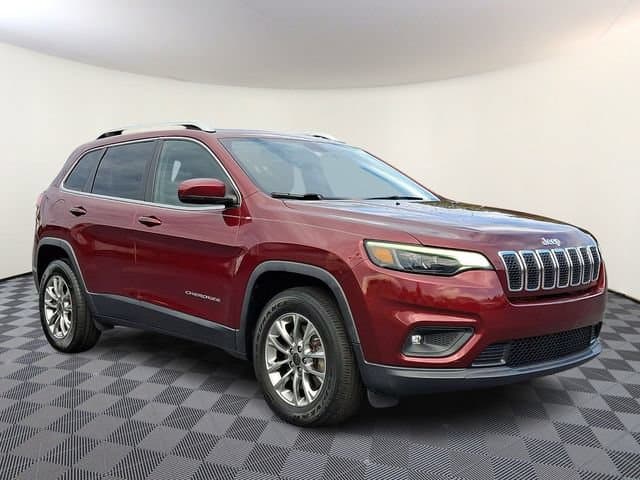 2019 Jeep Cherokee Latitude Plus — photo 1 of 31