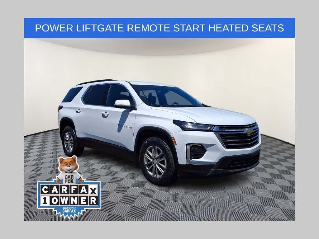2023 Chevrolet Traverse LT Cloth — photo 1 of 32
