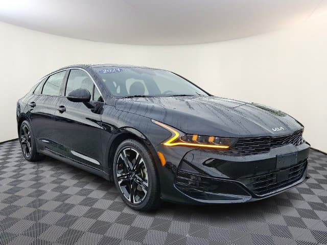 2023 Kia K5 GT-Line — photo 1 of 33