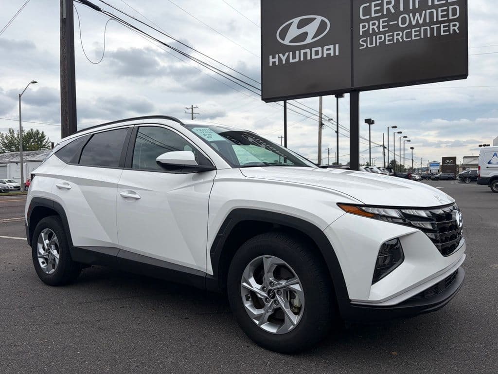 2024 Hyundai Tucson SEL — photo 1 of 12