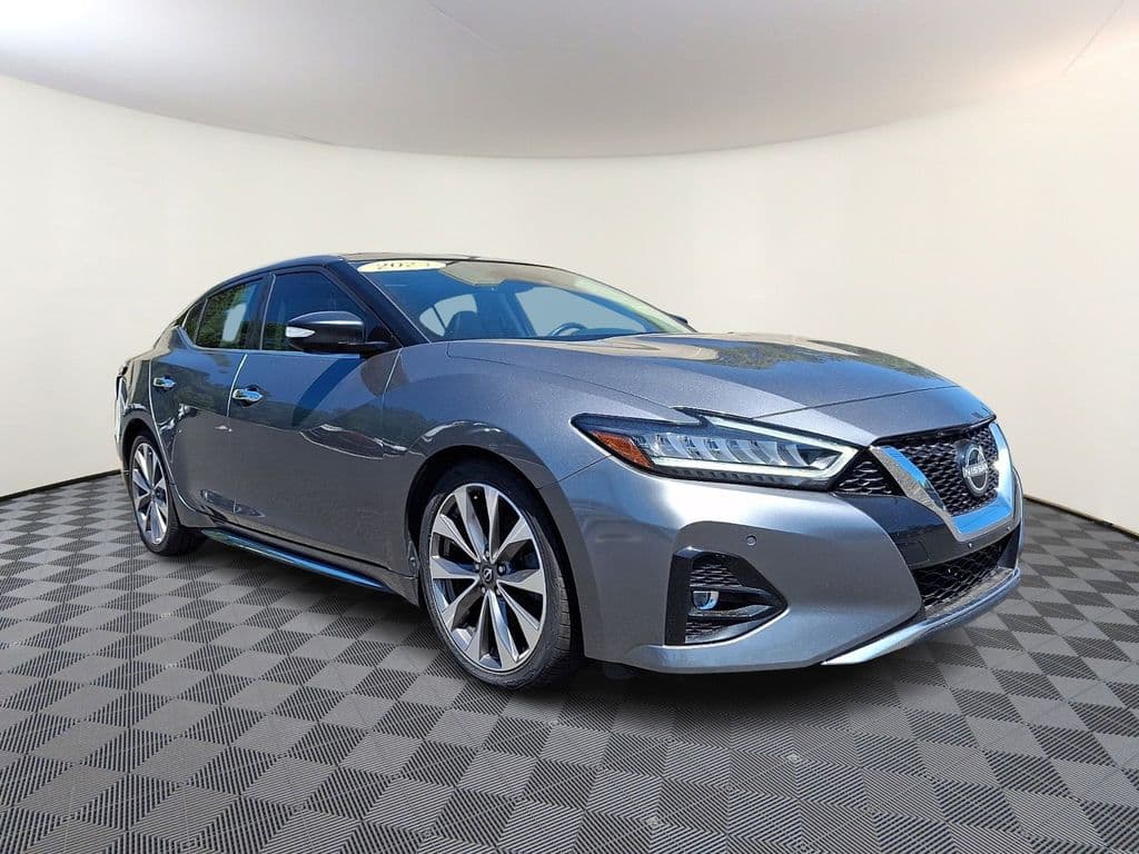 2023 Nissan Maxima Platinum — photo 1 of 30