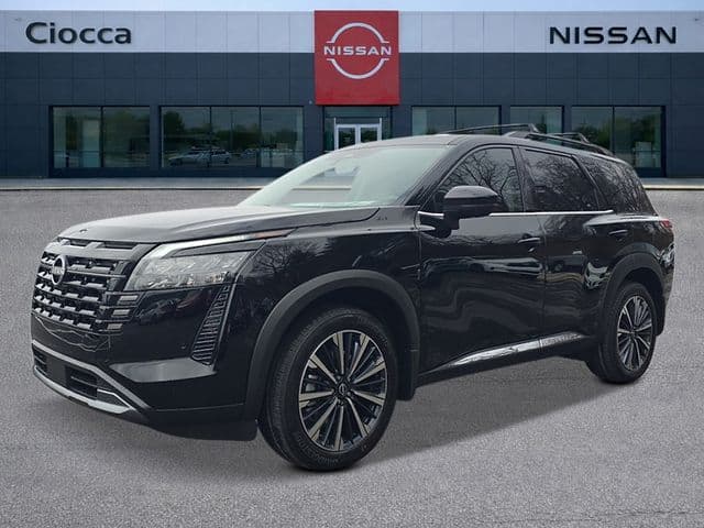 2026 Nissan Pathfinder Platinum — photo 1 of 24