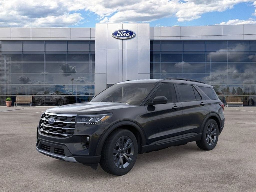 2026 Ford Explorer Active — photo 1 of 23