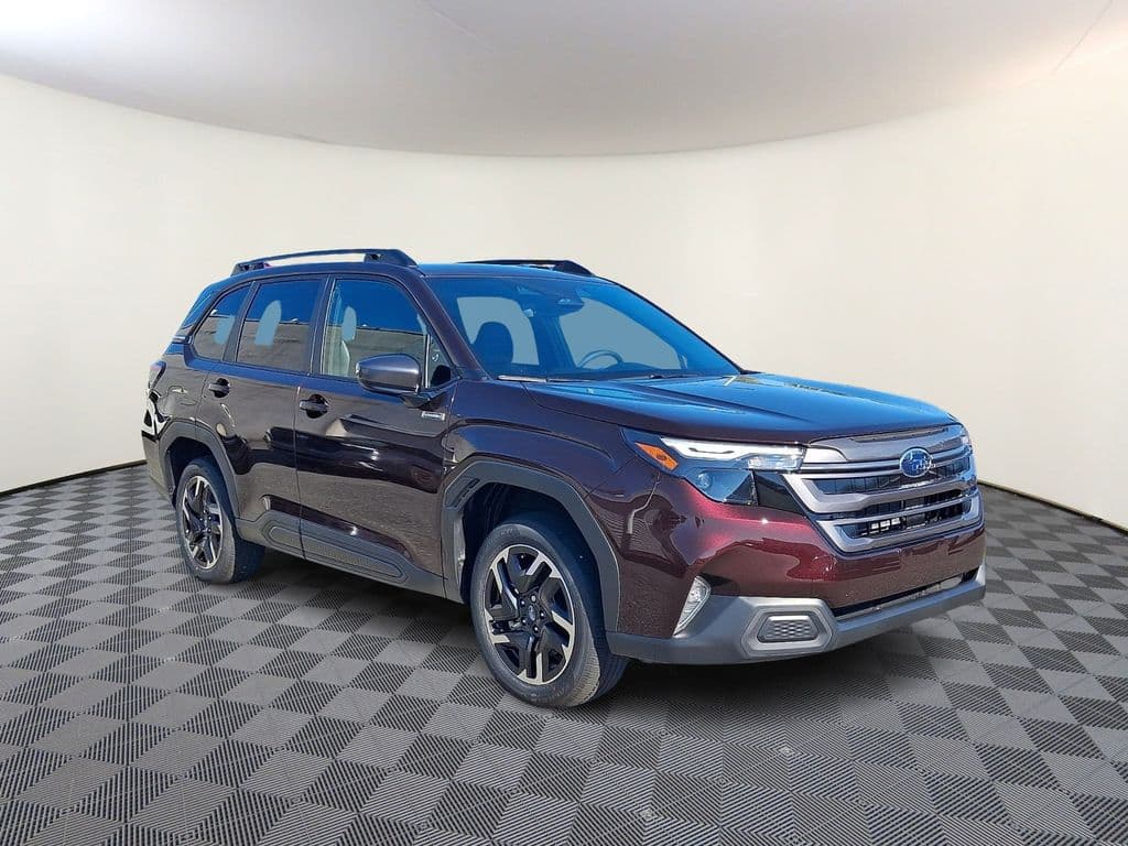 2026 Subaru Forester Premium Hybrid — photo 1 of 45