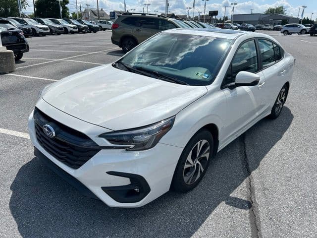 2025 Subaru Legacy Premium — photo 1 of 12