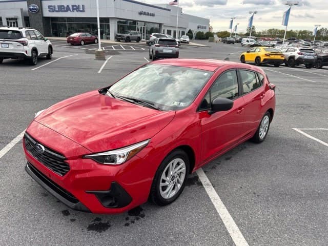 2025 Subaru Impreza Base — photo 1 of 10