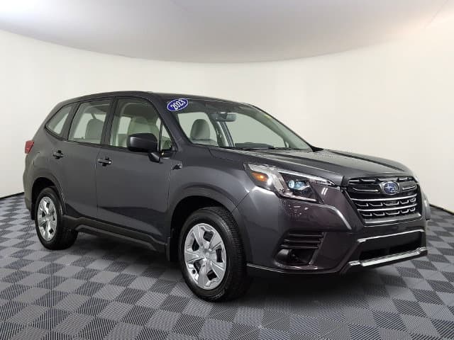 2023 Subaru Forester Base — photo 1 of 31