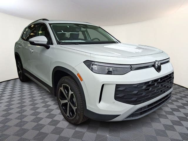 2026 Volkswagen Tiguan 2.0T SE — photo 1 of 4