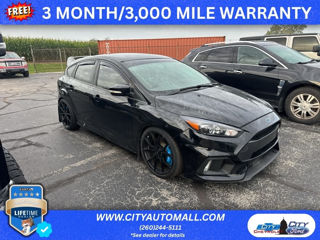 2017 Ford Focus RS — photo 1 of 5