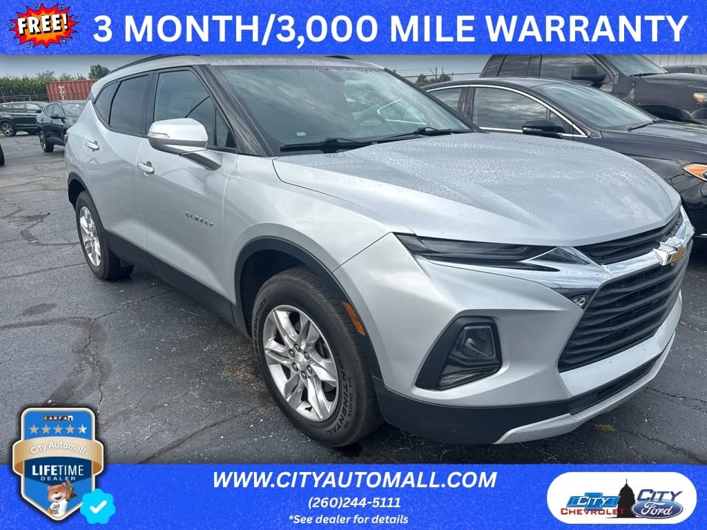 2019 Chevrolet Blazer Base — photo 1 of 5