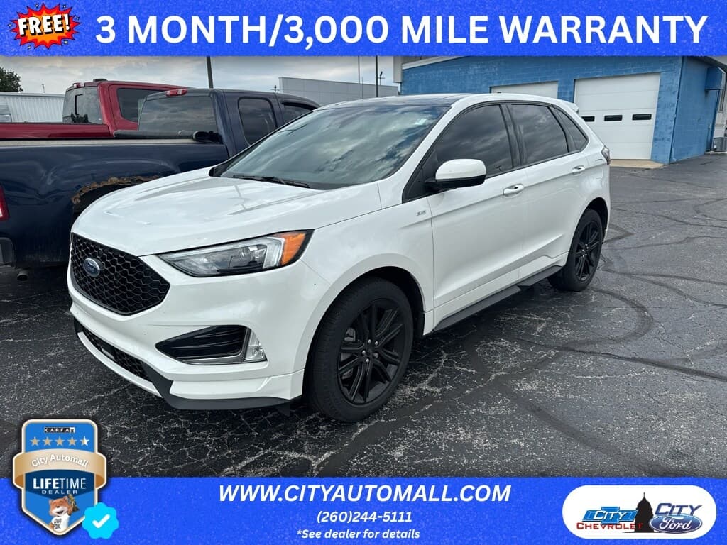 2022 Ford Edge ST-Line — photo 1 of 6