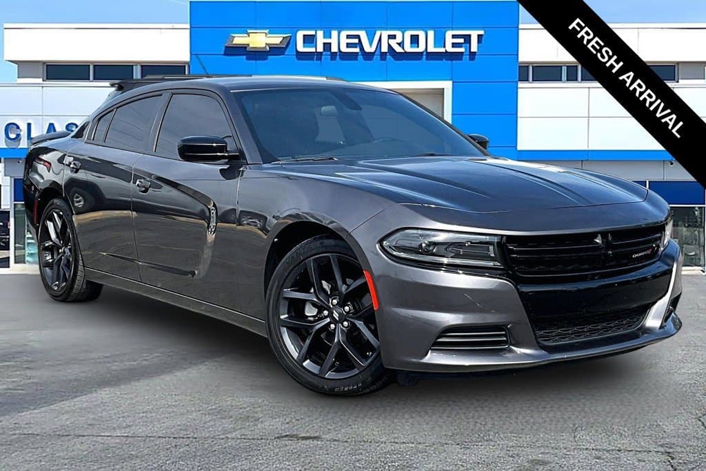 2023 Dodge Charger SXT — photo 1 of 33